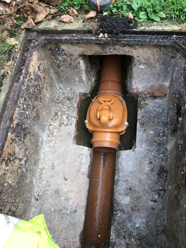 Water pressure regulator