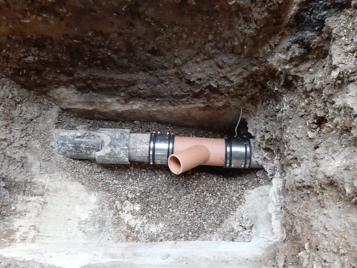 Blocked Sewer Responsibility Expert Advice Professional Services